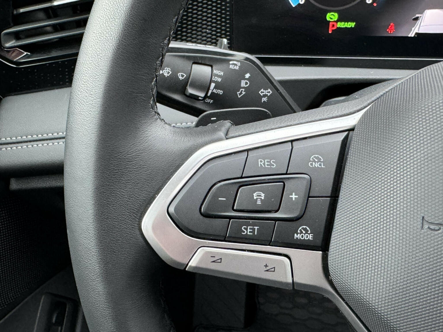 Volkswagen-Tiguan-9