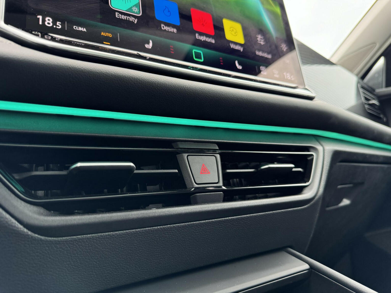 Volkswagen-Tiguan-28