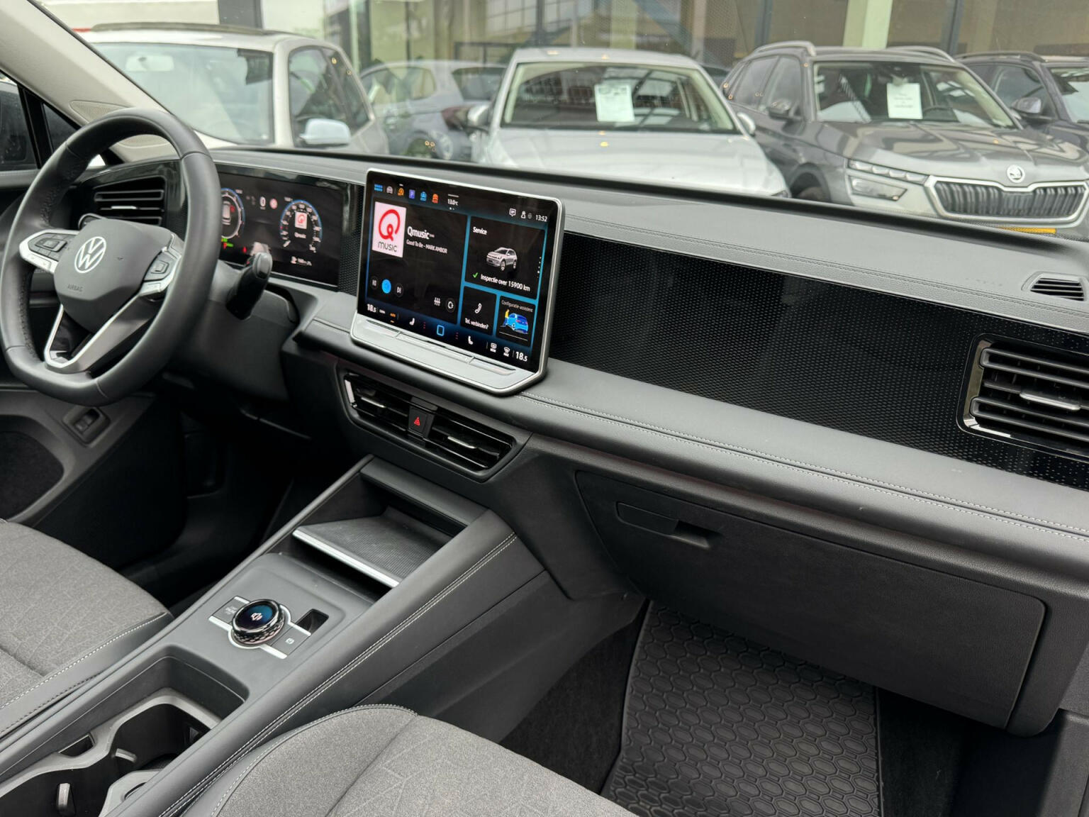 Volkswagen-Tiguan-12