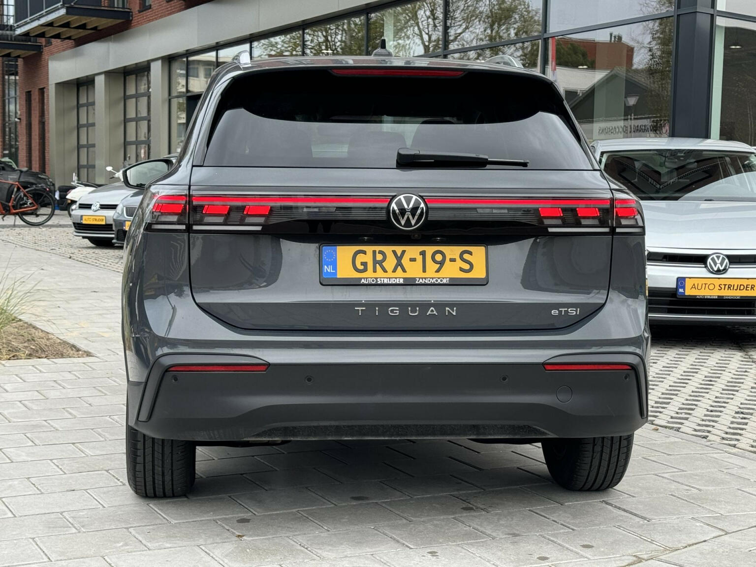Volkswagen-Tiguan-41