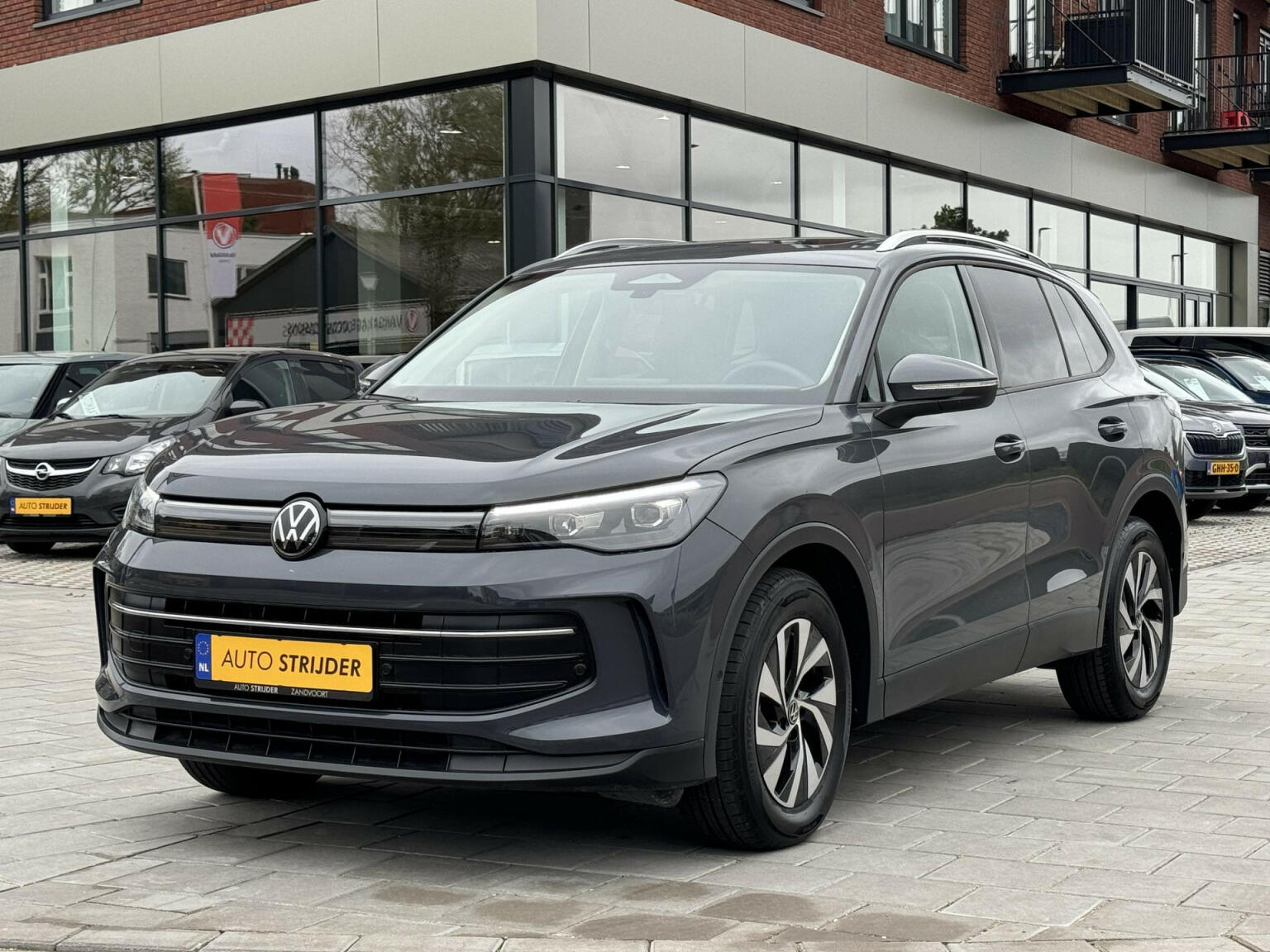 Volkswagen-Tiguan-47