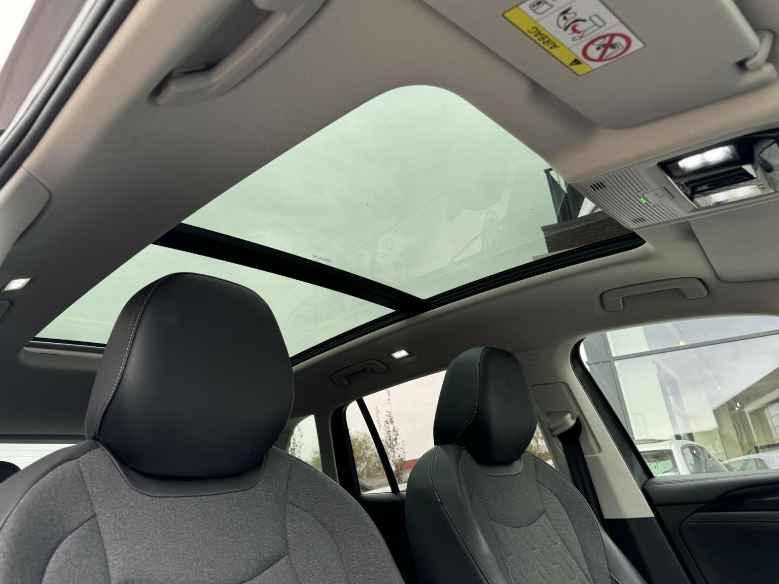 Volkswagen-Tiguan-38